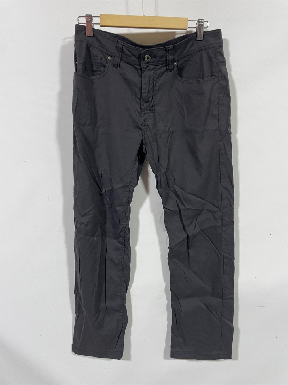 Prana Men's grey Chinos - Straight Fit